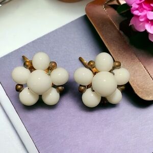 Vintage Clip on Earrings White Beads Flower Earbobs Women's Costume Jewelry